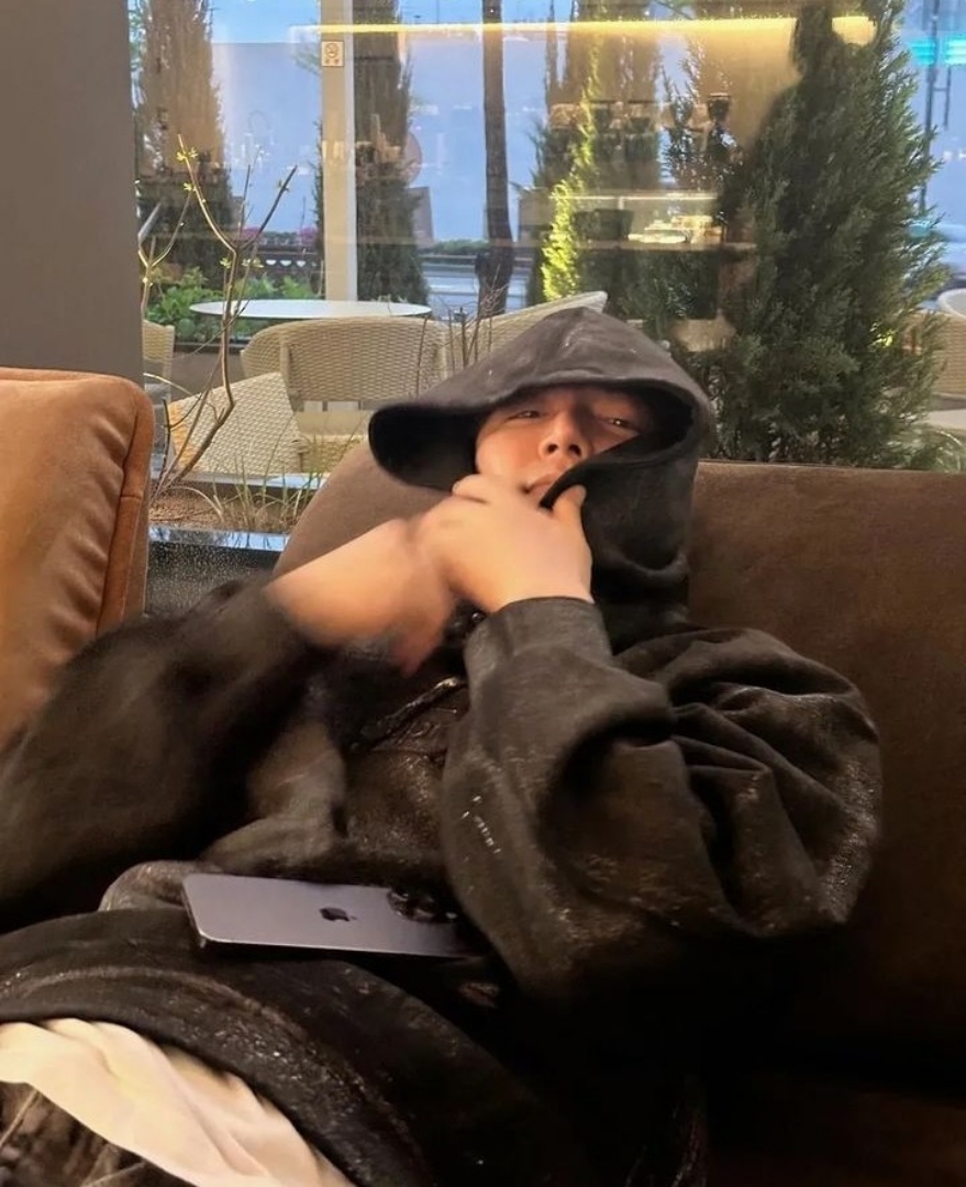 Lee Min Ho actualiza su Instagram en sus momentos de descanso
